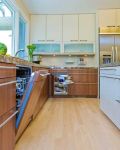 Кухни из массива дерева от производителя фотография
